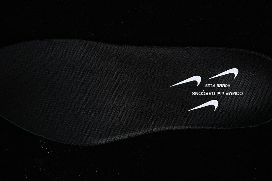ACG MOUNTAIN FLY 2 LOW SP BLACK/BLACK/WHITE