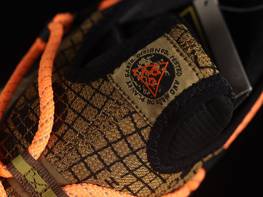 ACG MOUNTAIN FLY LOW GTX SE BROWN BLACK