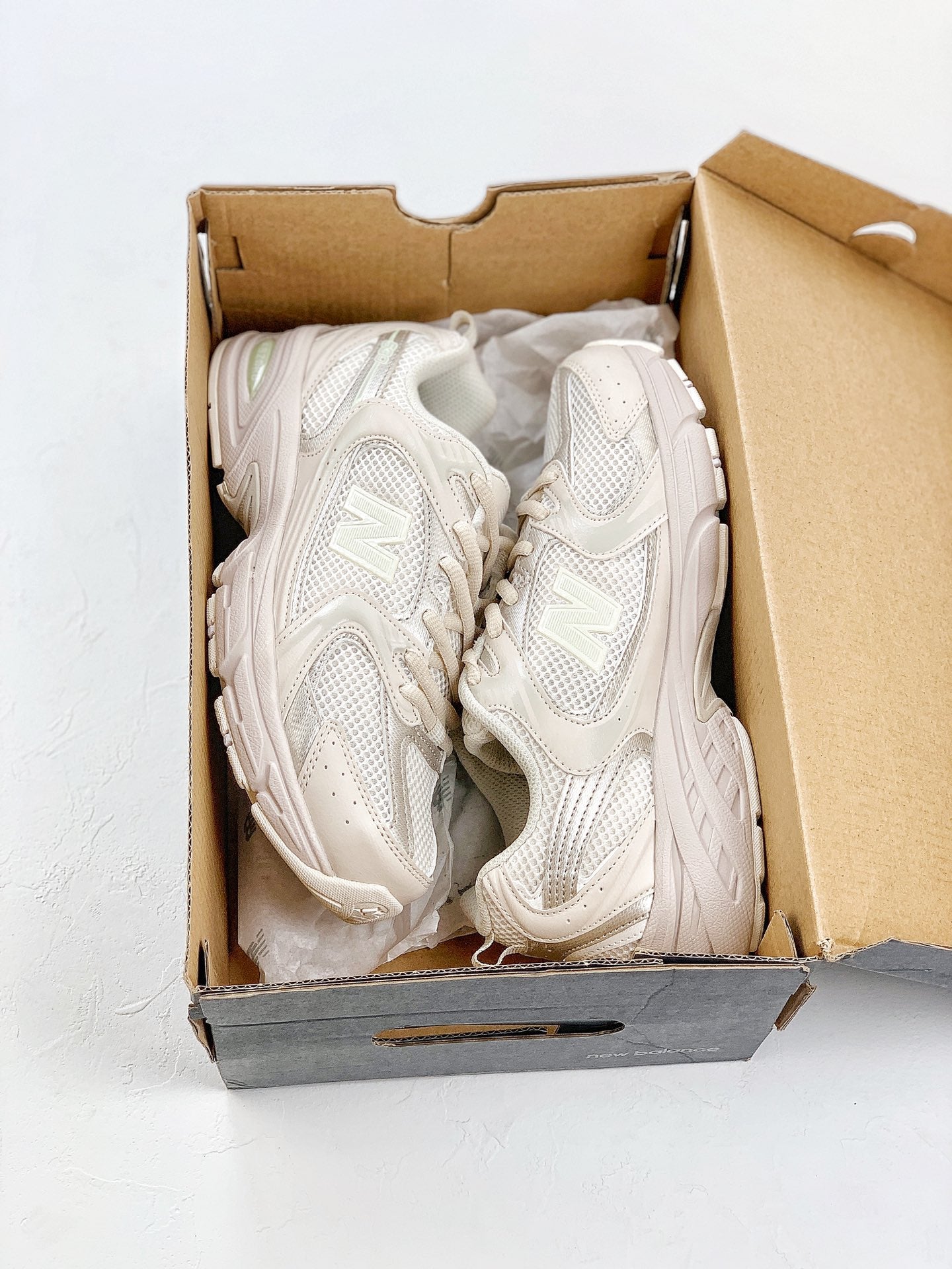 New Balance 530 Poisn