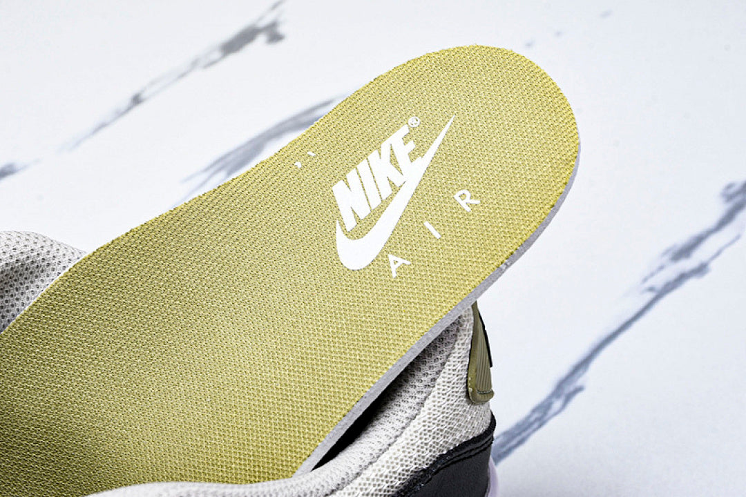 DM0029-011 AIR MAX 90 RETRO AIR CUSHIONED RUNNING SHOES BLACK/WHITE/TEA GREEN