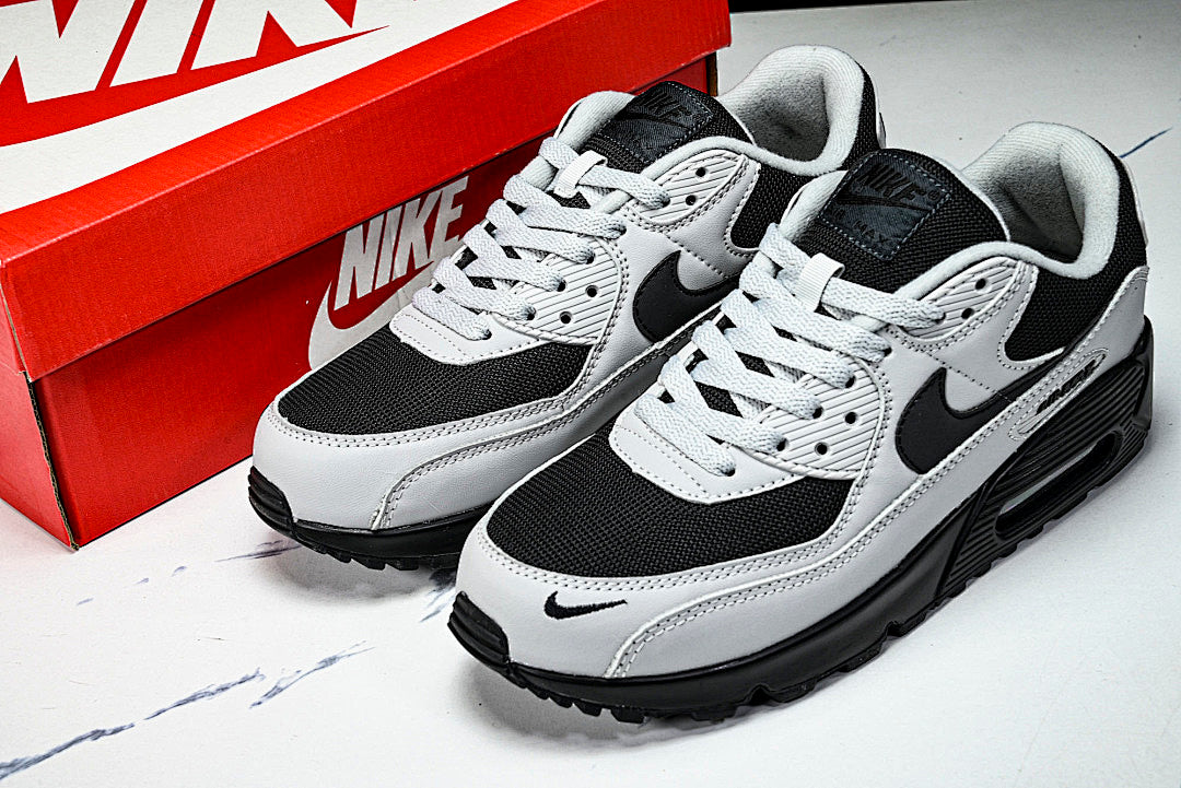 IM5989 077 AIR MAX 90 LIGHT SMOKE GREY BLACK LIGHT SMOKE GREY/BLACK/ANTHRACITE/PHOTON DUST