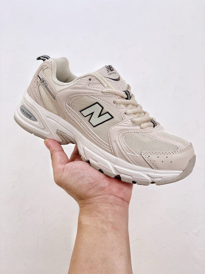 New Balance 530 Vory