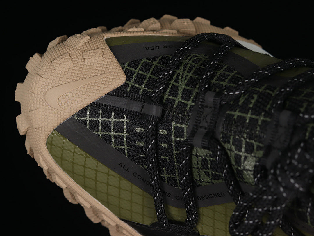 ACG MOUNTAIN FLY LOW SE PILGRIM/BLACK