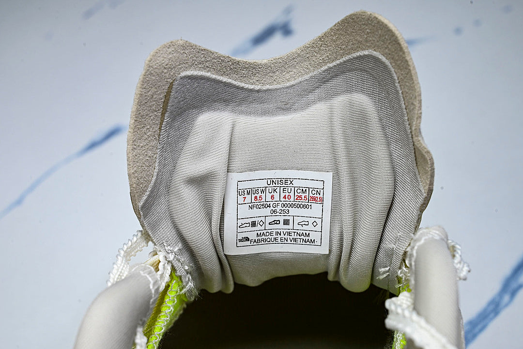 NF02504GF-070 OFFTRAIL VERSA TRAIL RUNNING SHOES WHITE/GREY/BEIGE