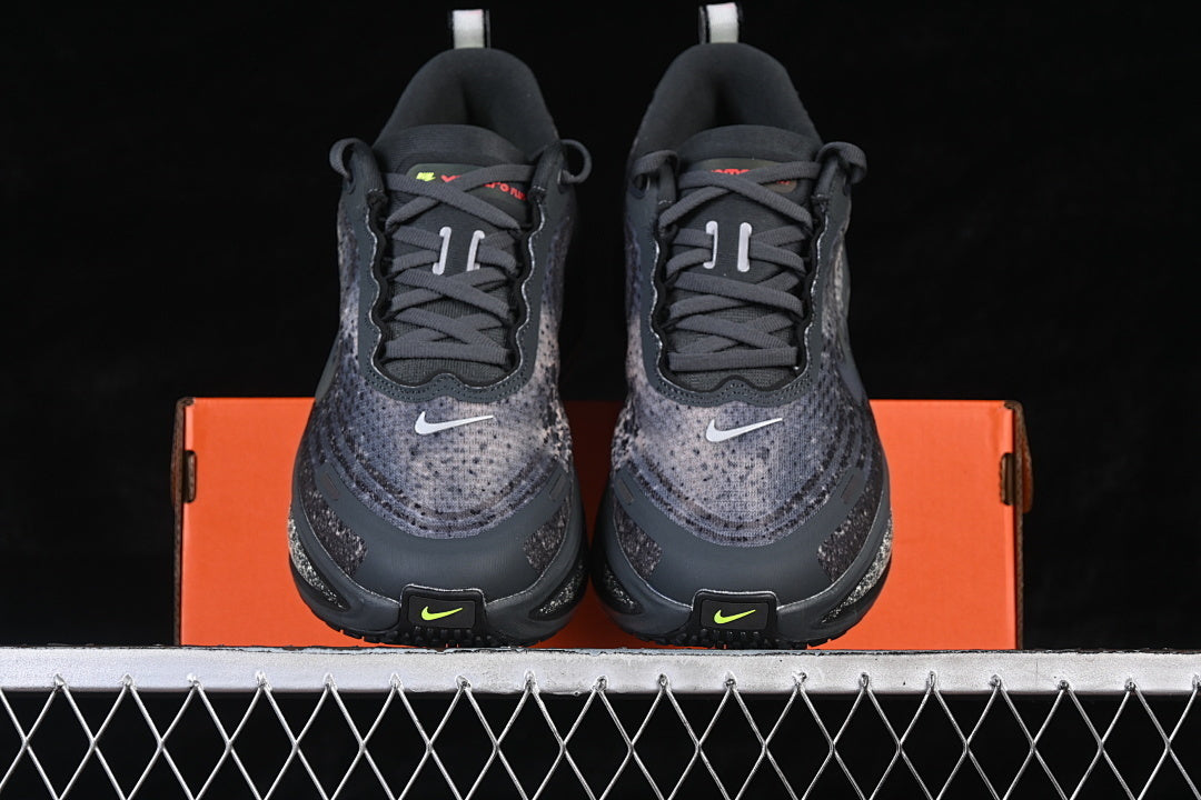 NIKE VOMERO PLUS ZOOM X NIGHT BLACK