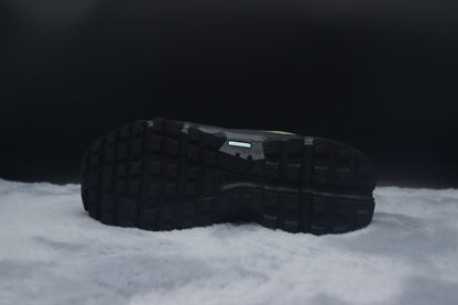 ONCLOUD ROCK LOW WATER PROOF