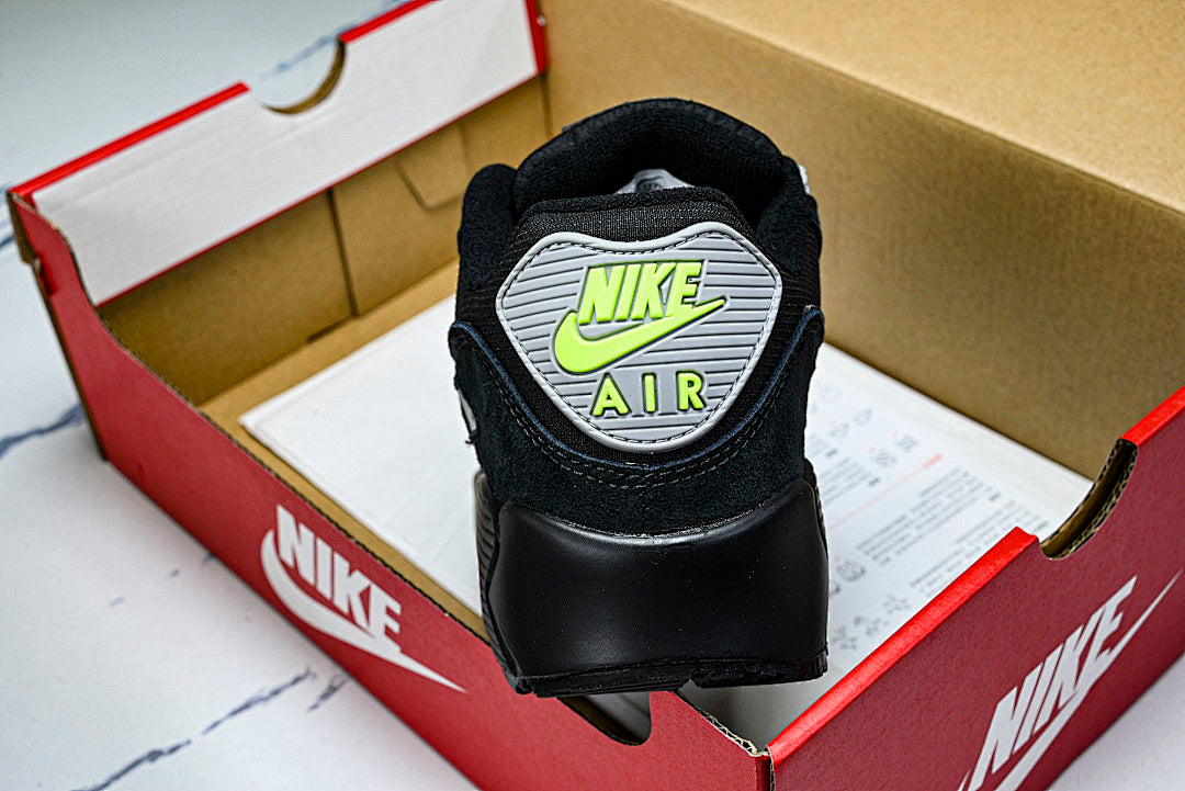 【250】FQ2377-001 AIR MAX 90 RETRO AIR CUSHIONED RUNNING SHOES BLACK/LIGHT GRAY/GREEN