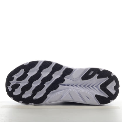 HOKA ONE ONE Clifton 8