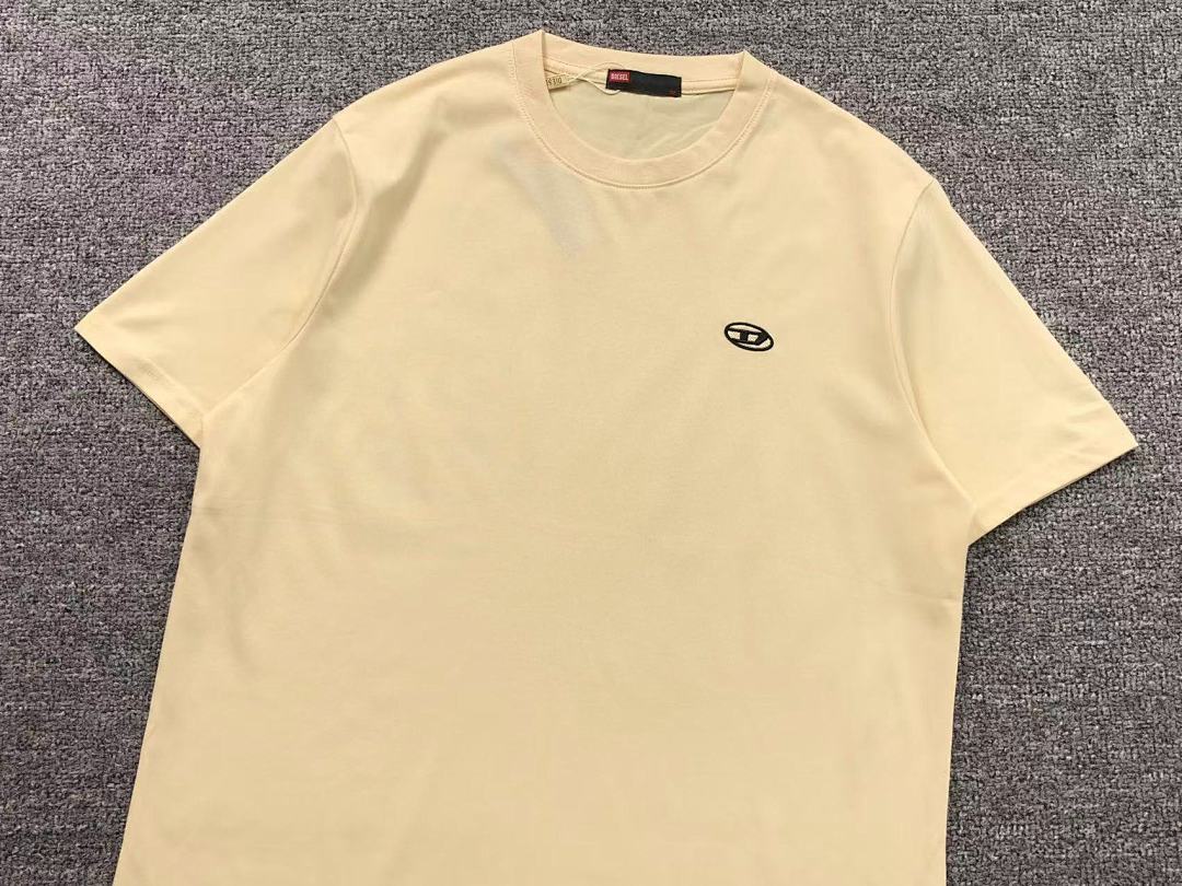 DIESEL T-SHIRT 3109220203
