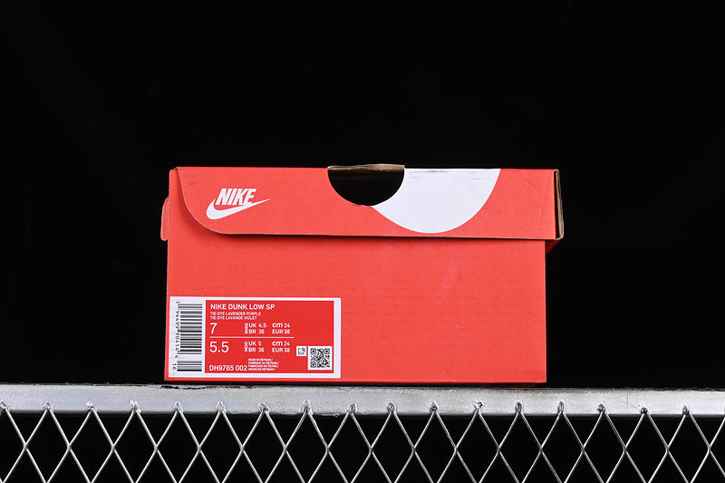 【330】[DH9765-002]-[SB DUNK LOW WHITE/PURPLE]-[WOMAN:35.5-40]