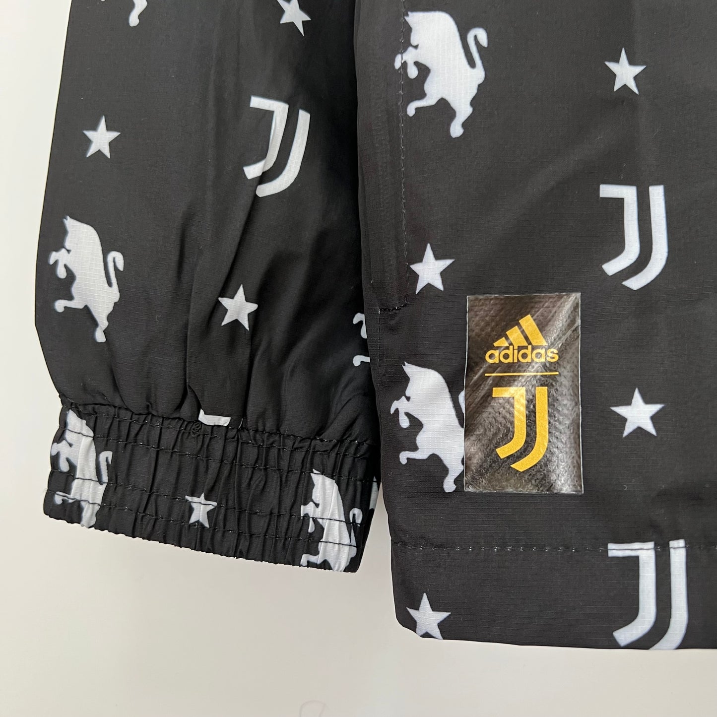 23/24 windbreaker Juventus S-XXL