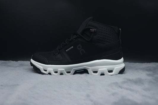 ONCLOUD ROCK LOW WATER PROOF