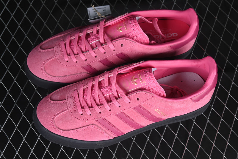 ORIGIALS GAZELLE INDOOR PINK FUSION/WILD PINE/CARBON