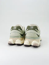 New Balance NB 9060 Olivine