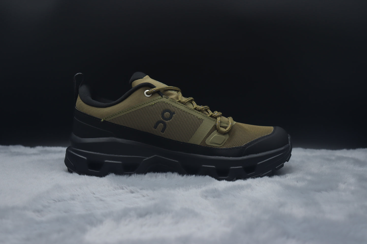 ONCLOUD ROCK LOW WATER PROOF