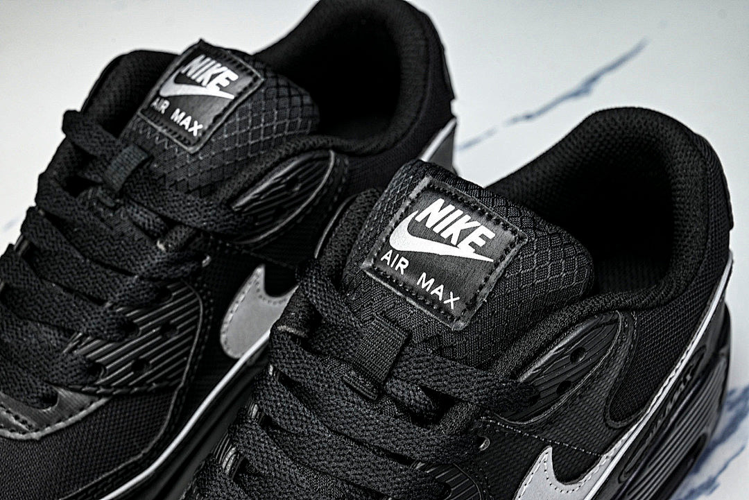 HV4517-002 AIR MAX 90 RETRO AIR CUSHIONED RUNNING SHOES BLACK/LIGHT GRAY