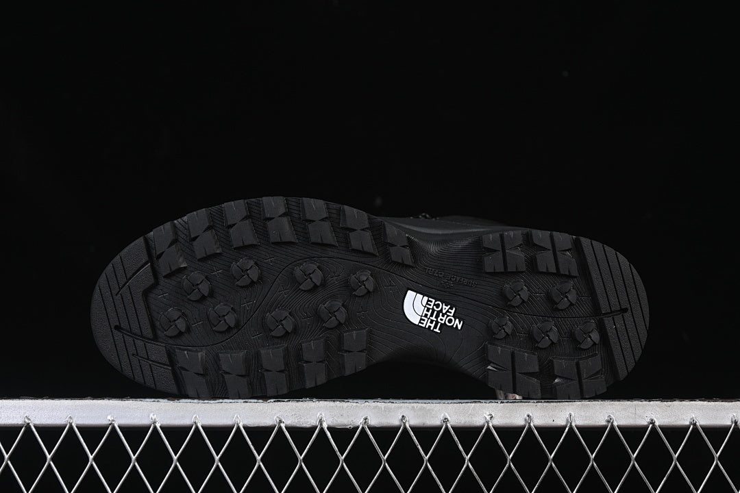 [300][NF0A8AD94QI-0A83]-[THE NORTH FACE CHARCOAL BLACK/BLACK]-[WOMAN:37-39]-[MAN:40-45]