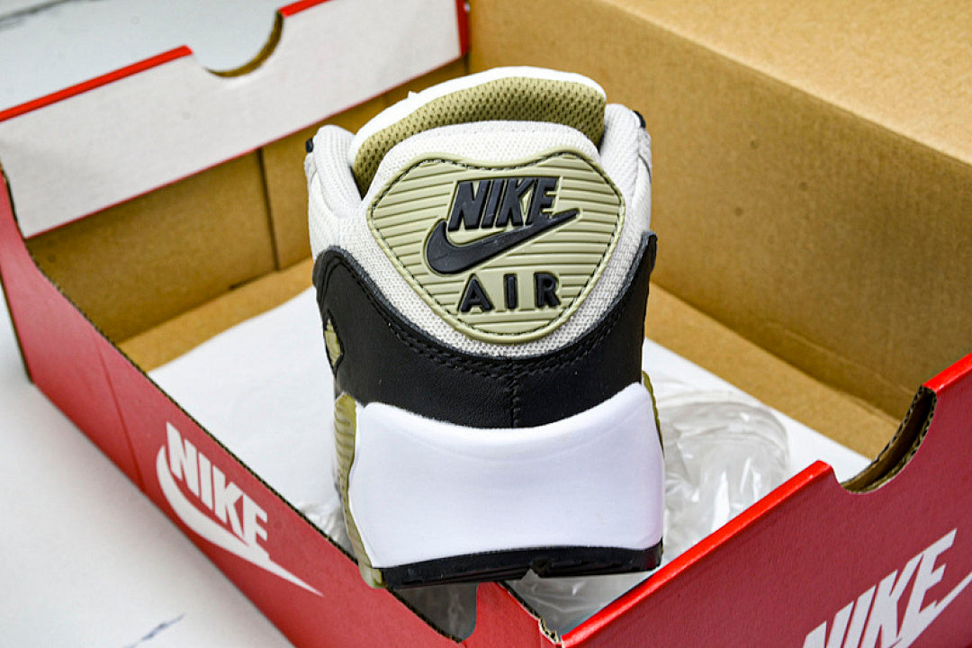 DM0029-011 AIR MAX 90 RETRO AIR CUSHIONED RUNNING SHOES BLACK/WHITE/TEA GREEN