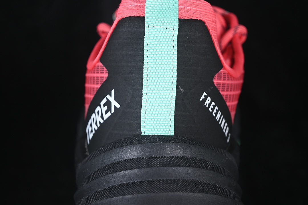 TERREX FREEHIKER 3 LOW GTX BREATHABLE CASUAL LIFE SHOES DARK PINK/BLACK
