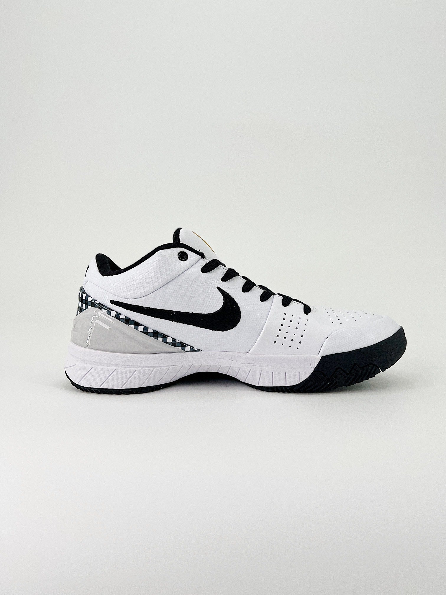 Nike ZOOM KOBE 4