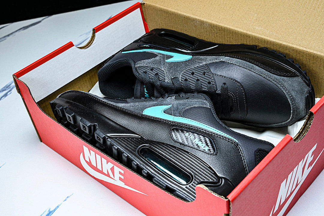 IF0670 002 AIR MAX 90 BLACK CLEAR JADE DARK SMOKE GREY/CLEAR JADE II/BLACK/WHITE