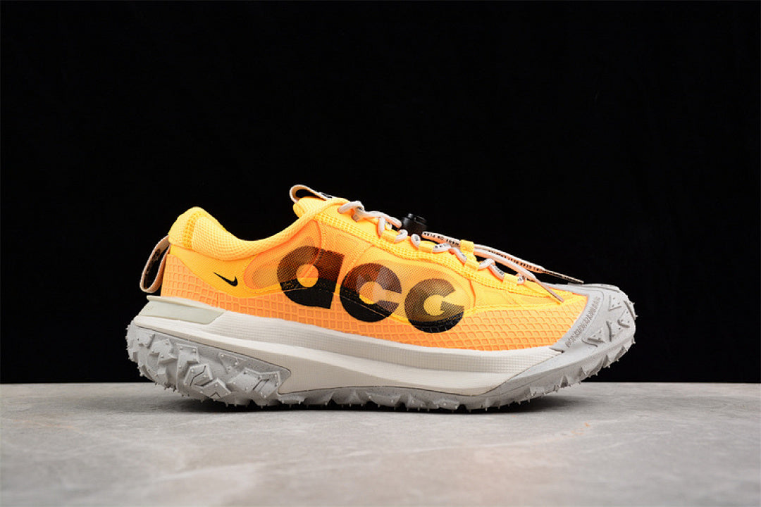 ACG MOUNTAIN FLY 2 BLACK/ORANGE/GREY/WHITE