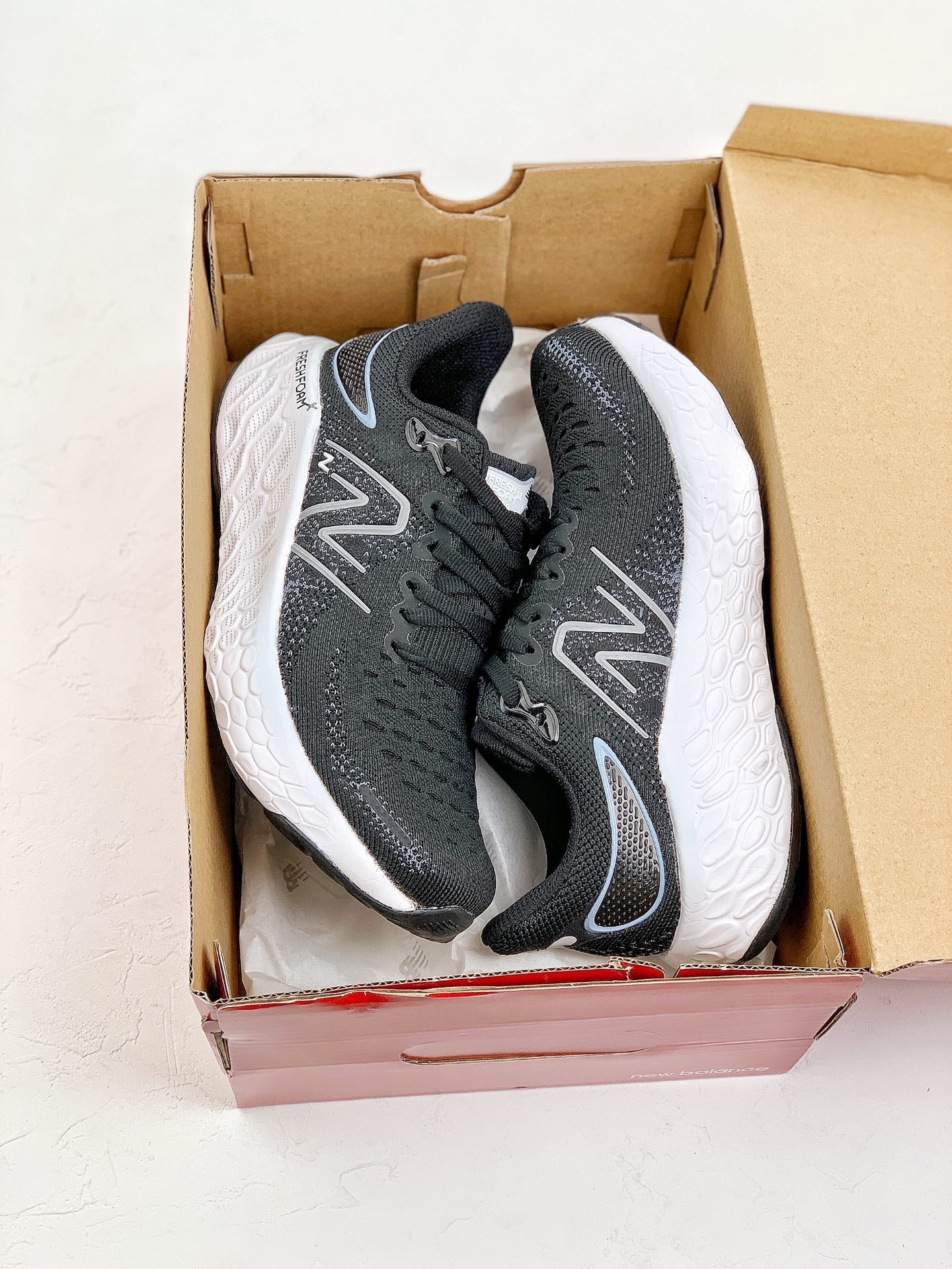 New Balance NB Fresh Foam Black&White
