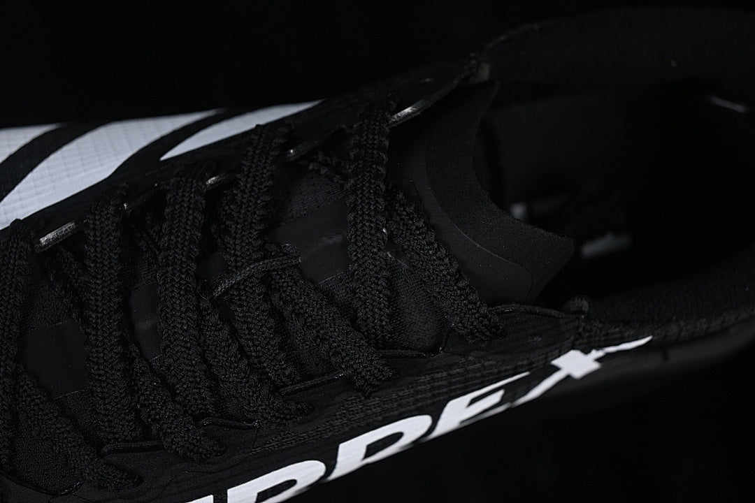 TERREX AGRAVIC SOLE-BOOSTING RUNNING SHOES BLACK/WHITE/BLACK