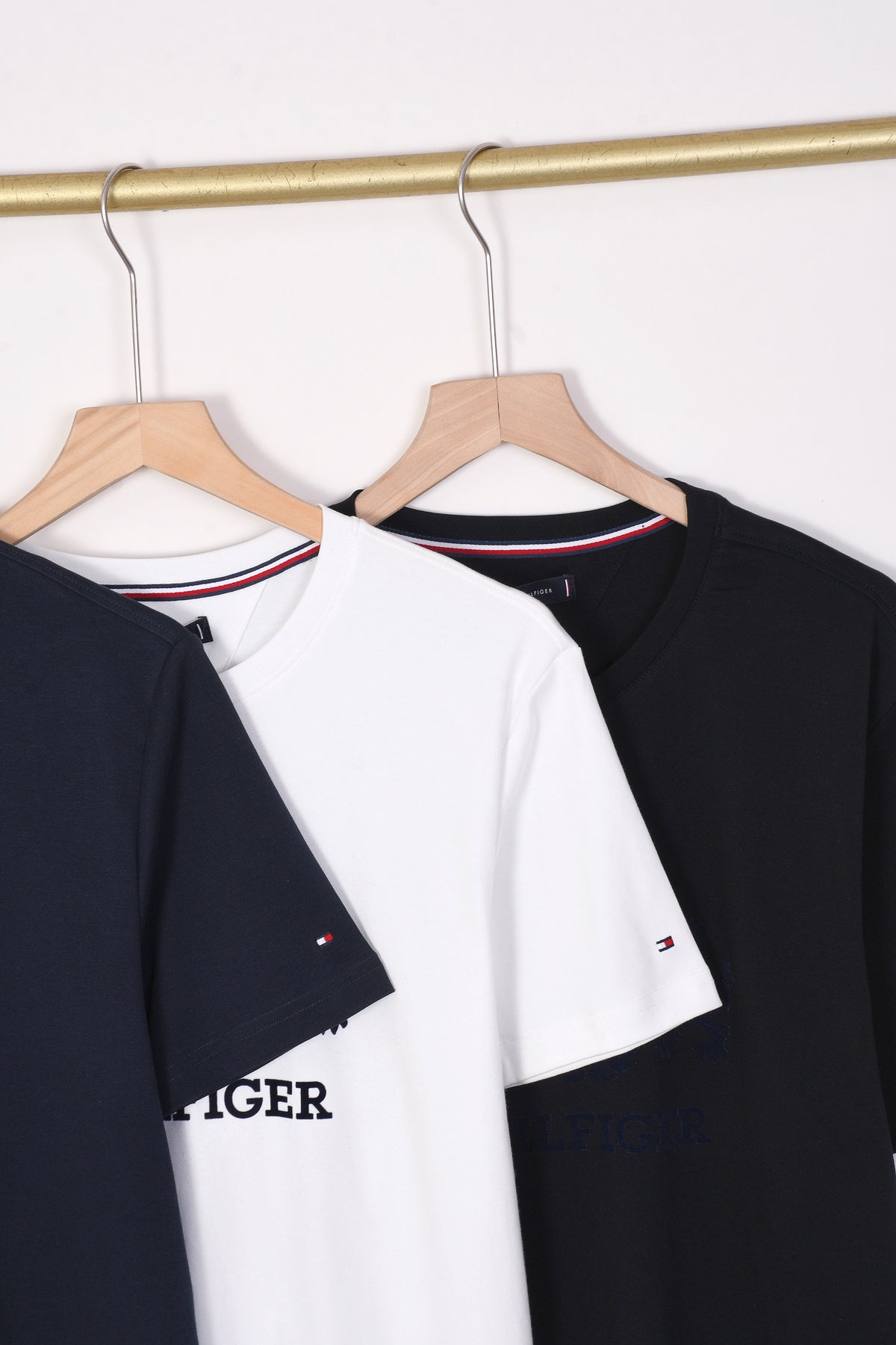 Short Sleeve T-Shirt : Black White Royal Blue: M-XXL. 60s 210g soft velvet cotton, Soft feel, no pilling, no deformation