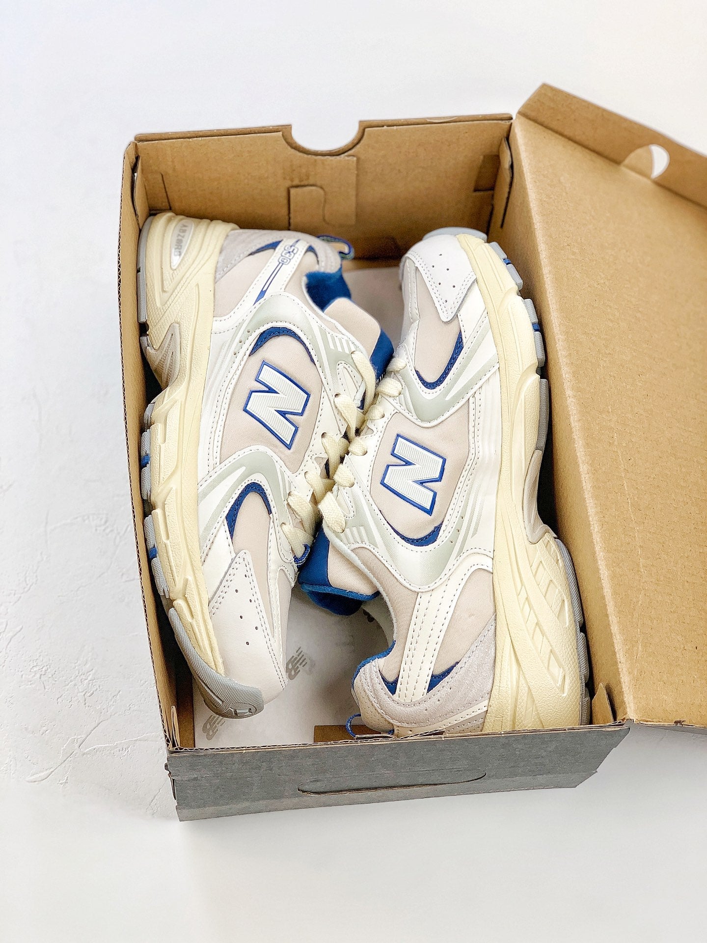 New Balance 530 beige&Blue