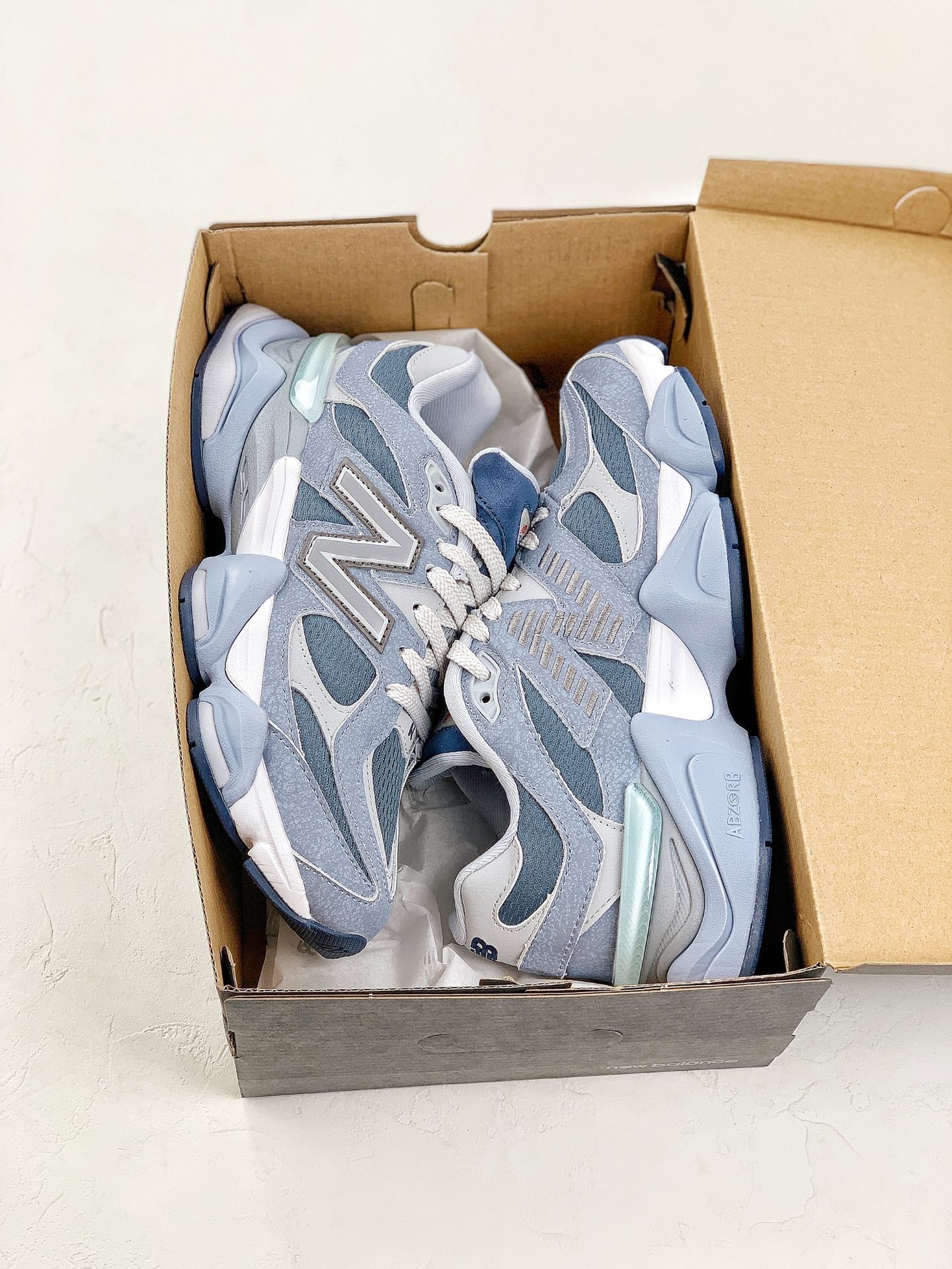 New Balance NB 9060 Ocean Blue