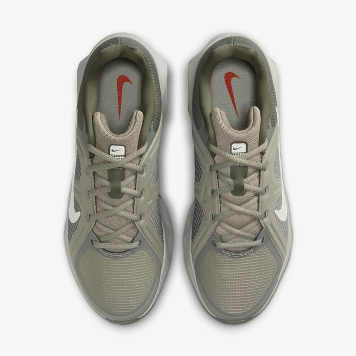 Nike Metro Tek