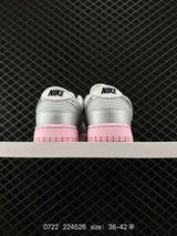 3 224 Year of the Dragon exclusive color matching, Nike sb Dunk Low LX” dunk series low-top casual sports skateboard shoes Item number: HM3698-6 Code: 22426 Size: 36～42 and a half Details