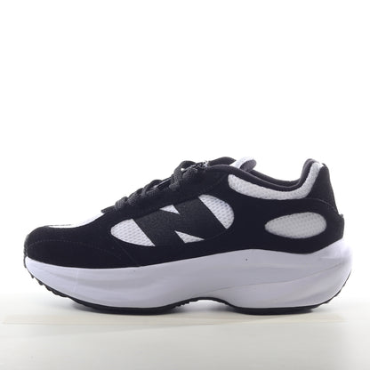 NEW BALANCE RUNNING SHOES