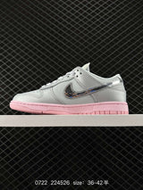 3 224 Year of the Dragon exclusive color matching, Nike sb Dunk Low LX” dunk series low-top casual sports skateboard shoes Item number: HM3698-6 Code: 22426 Size: 36～42 and a half Details