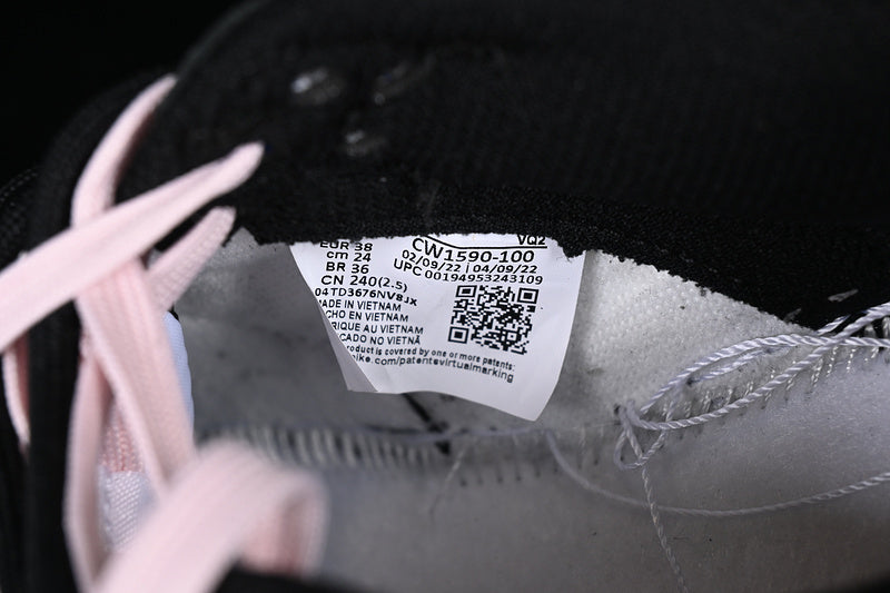 【330】【CW1590-100】-[DUNK LOW BLACK/WHITE/PINK]-[WOMAN:35.5-41]
