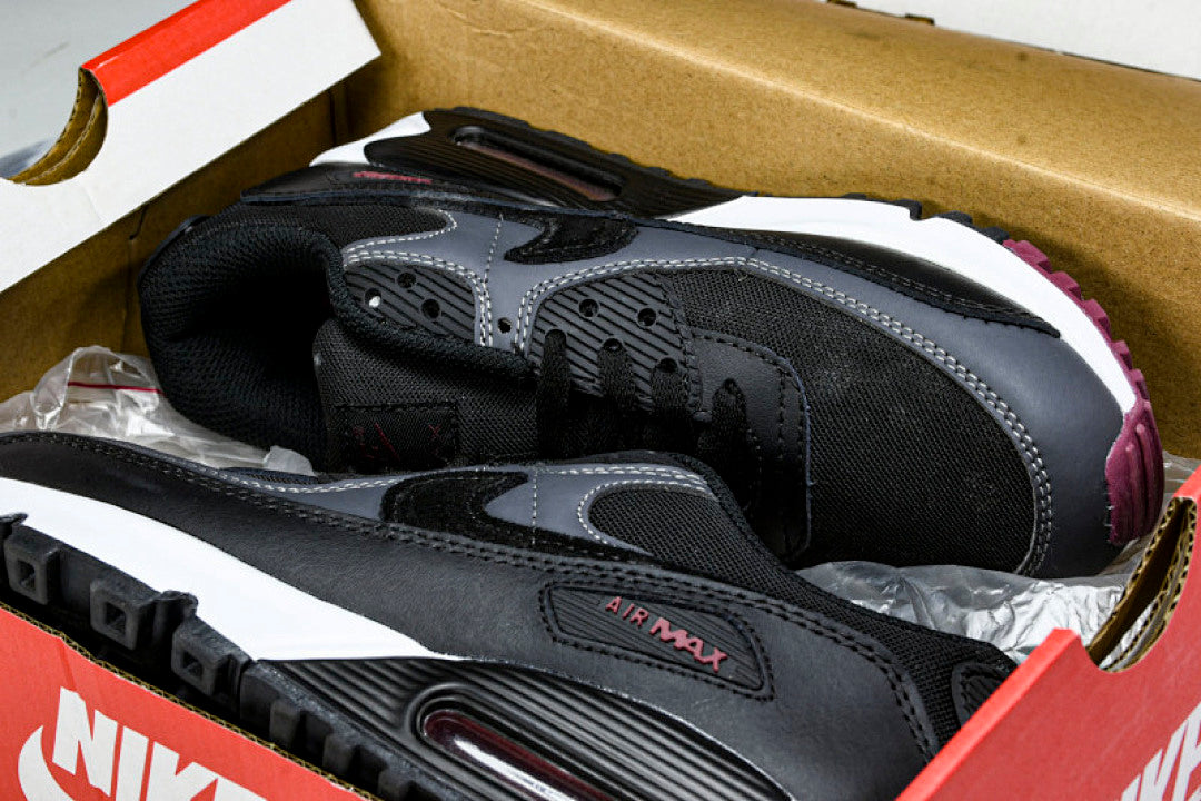CH8490-001 AIR MAX 90 TRENDY COUPLE LOW TOP AIR CUSHIONED CASUAL BLACK/DARK GRAY/WHITE