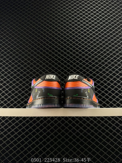 company level The Nike Dunk Low Dunk SB, as the name suggests, has a classic Dunk bloodline and injects more fashion elements. Compared to regular Dunk skateboarding shoes, the improved Dunk SB has increased the filling of the tongue, greatly improving comfort