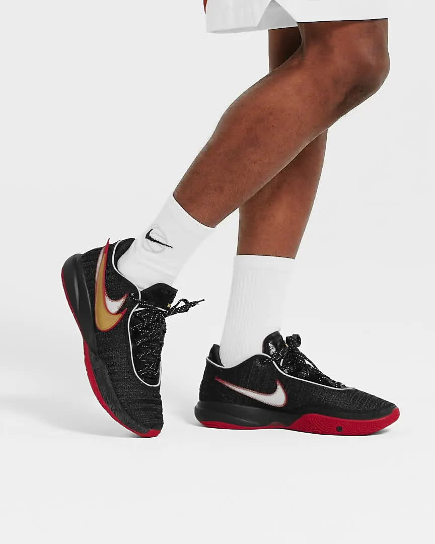 Nike lebron 20 black/red