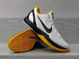 Nike Kobe “White Del Sol”