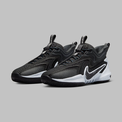 Nike Cosmic Unity 2 black and white