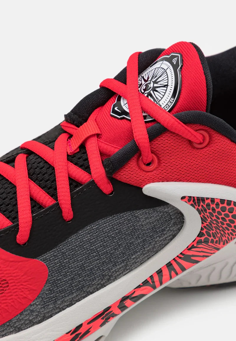 Nike Zoom Freak 4 university red