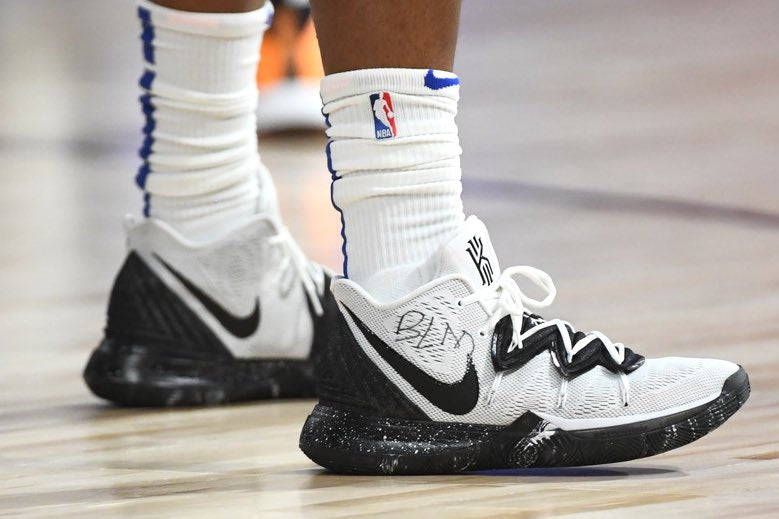 Nike Kyrie 5 black and white