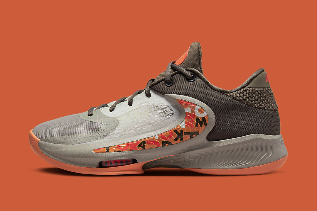 Nike Zoom Freak 4 orange