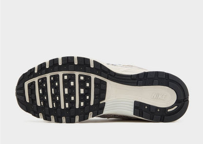 Nike P-6000 SE Women's