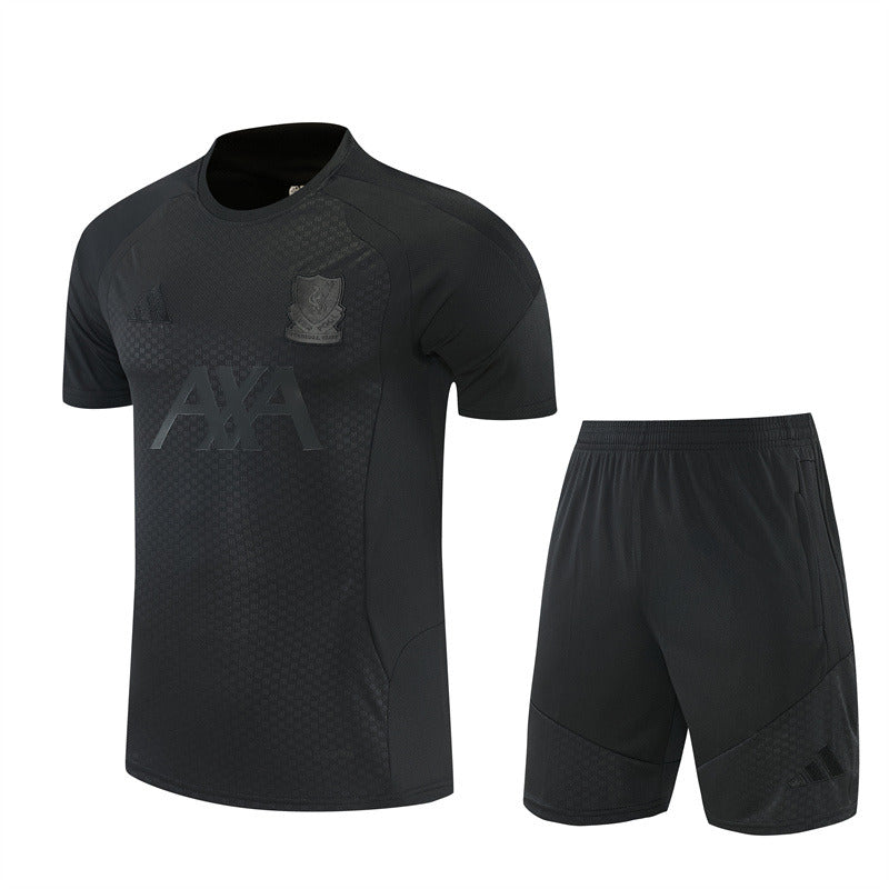 Liverpool 26/27 Training Set - Black (All Black)