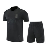 Liverpool 26/27 Training Set - Black (All Black)