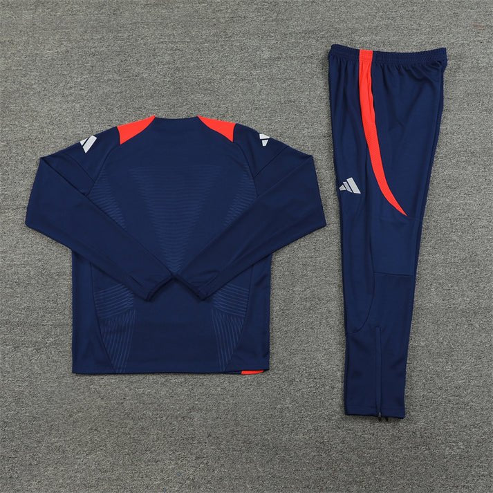 Manchester United Tracksuit 2024-25 No Zip