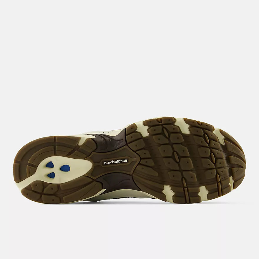 NEW BALANCE 530 TURTLEDOVE with ANGORA and MUSHROOM