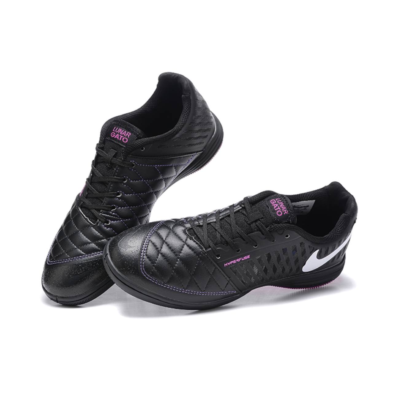 Nike footsale shoes